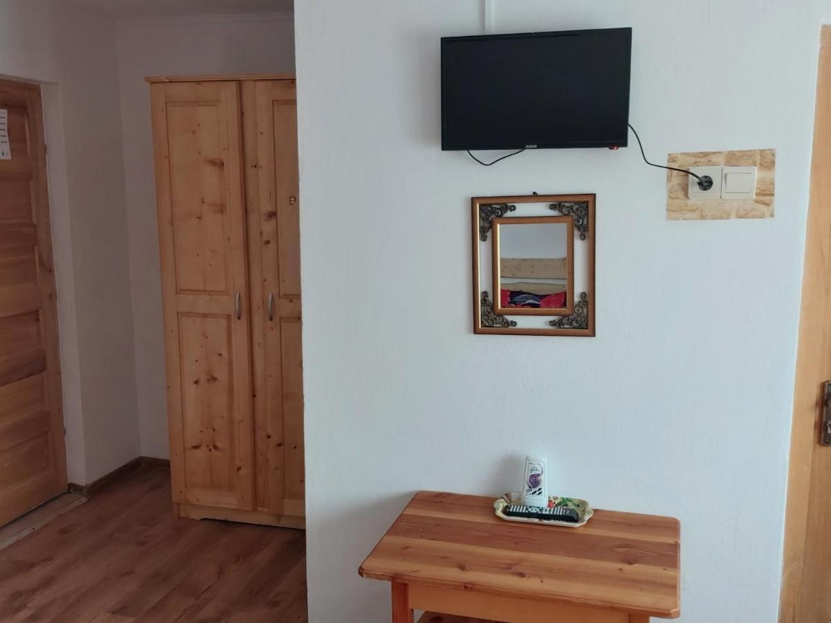 Pensiunea Schilacy Grosii Tiblesului Buitenkant foto