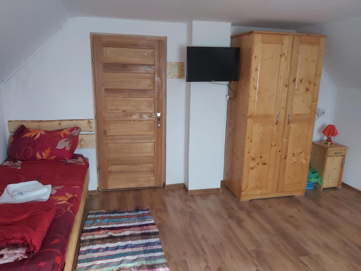 Pensiunea Schilacy Grosii Tiblesului Buitenkant foto